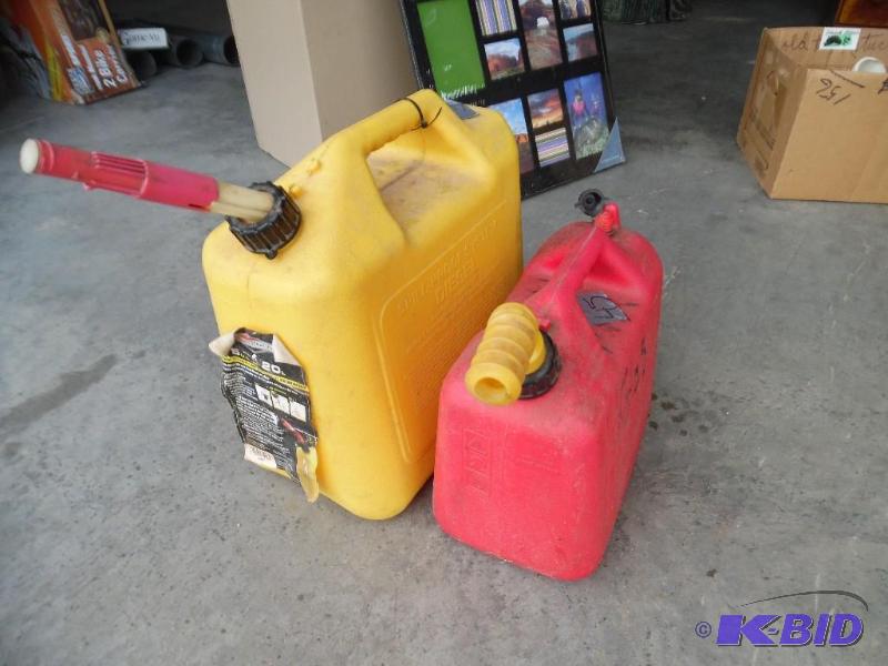 Gas cans