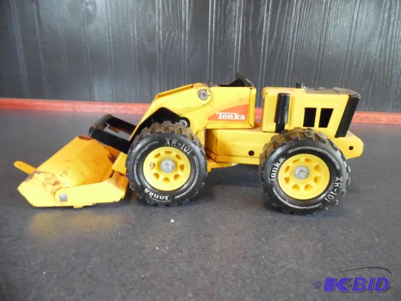 Vintage Tonka truck