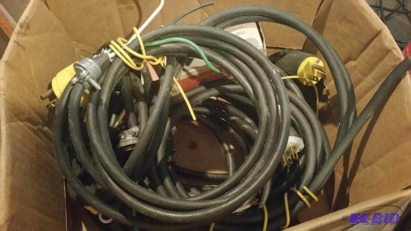 lot 120 image: Assorted power cords and plugs