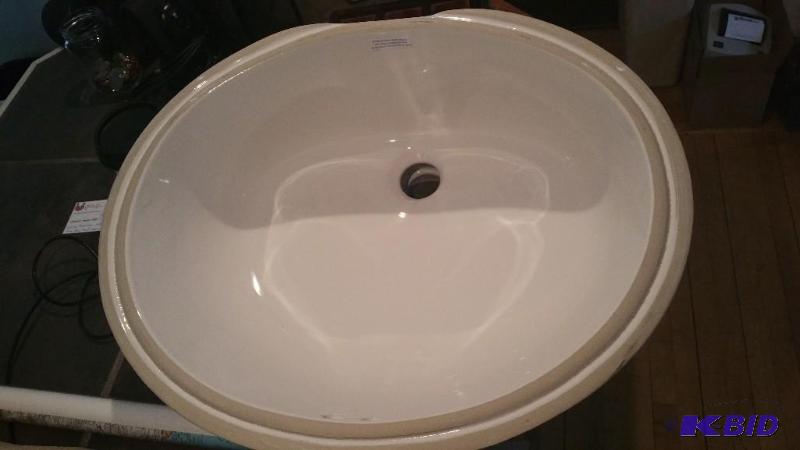 lot 121 image: Gerber Sink