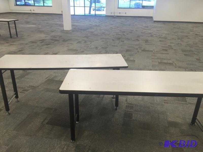 lot 25 image: lot of (2) tables