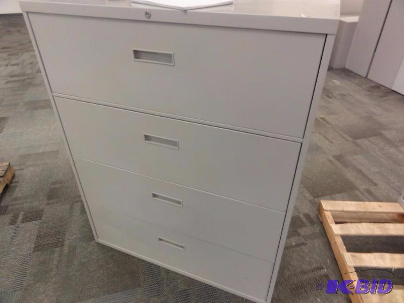 lot 40 image: 4-drawer metal file cabinet
