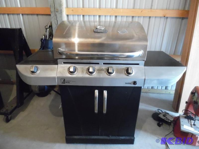 Charbroil Grill