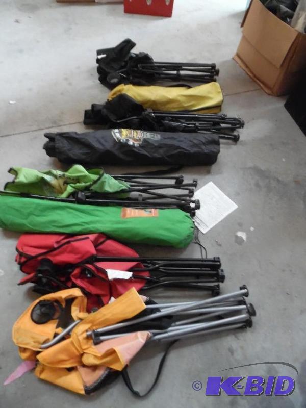 Folding camp chairs