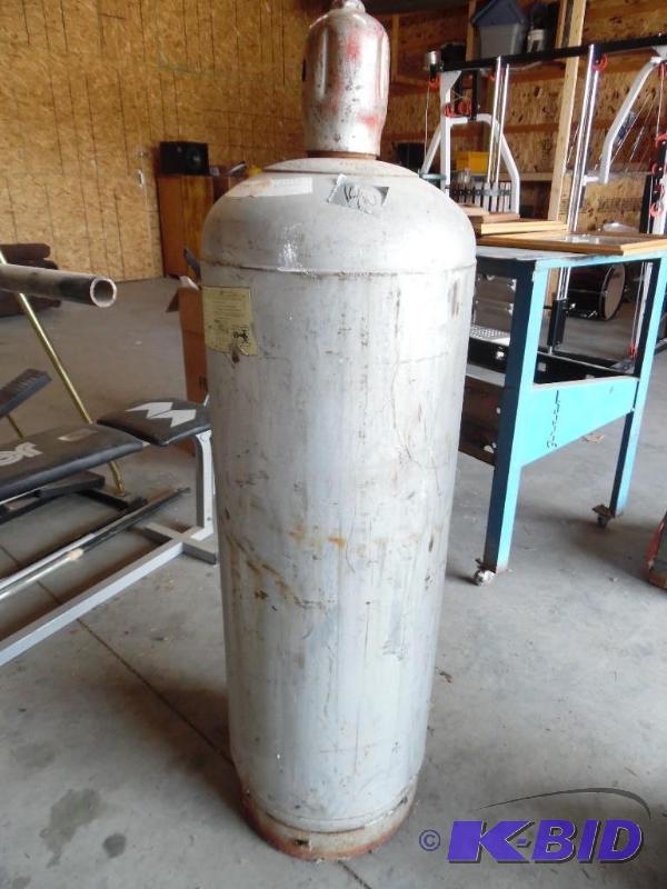 Propane tank