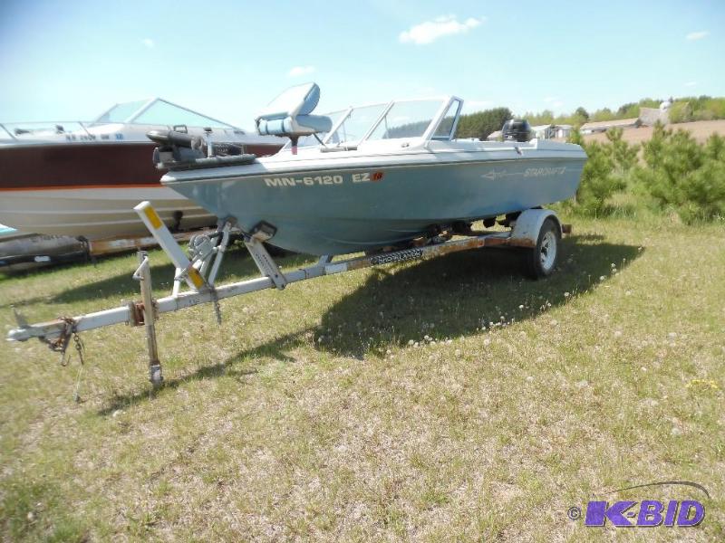 1986 Starcraft Boat