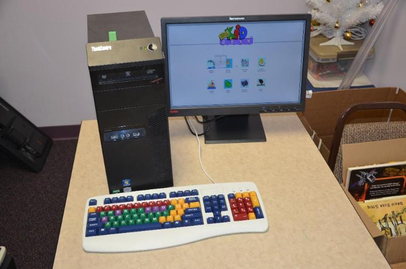 lot 125A image: Think Center - Lenovo Thinkcenter with vision...