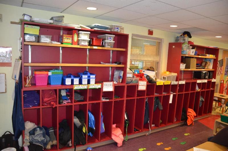 lot 156 image: Storage shelving & cubbies unit - the upp...