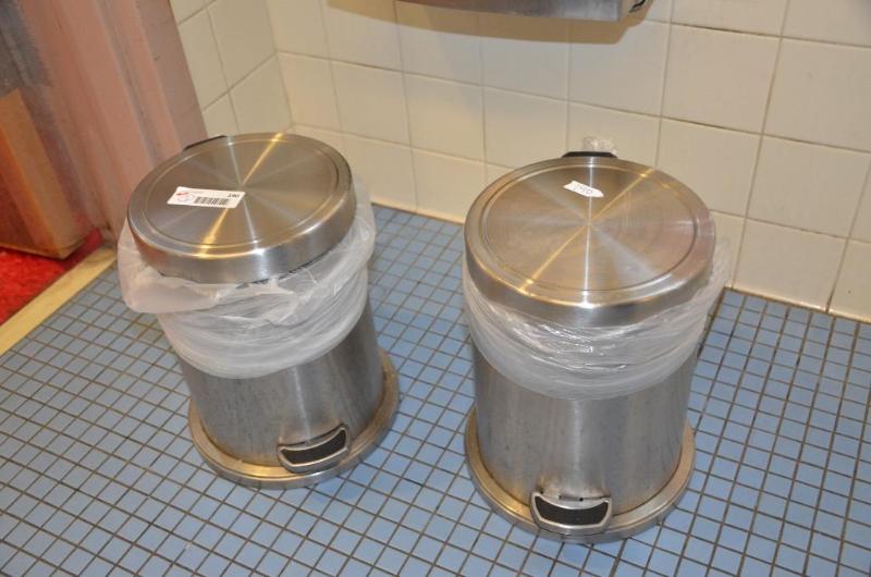 lot 190 image: 2 stainless steel trash cans 12x8"...