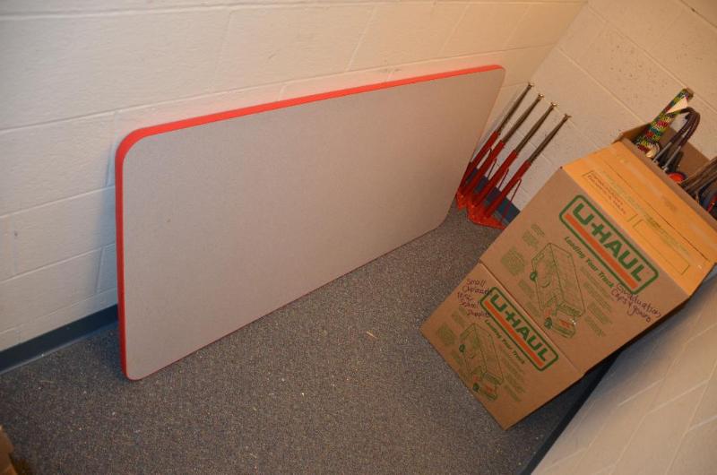 lot 233 image: Table 30x60"...