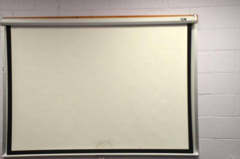 lot 39 image: EliteScreens Screen 50x70". Bring Philip...