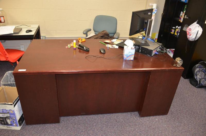 lot 76 image: Wood desk 36x70". One Chair is included....