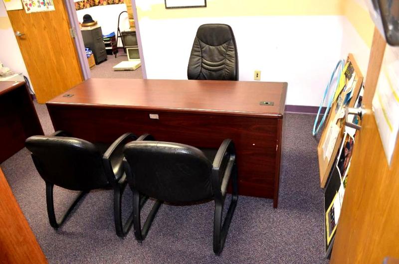 lot 81A image: Wooden desk with one Lazy boy chair. 30x72&qu...