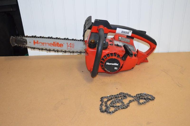 lot 118 image: Home lite 14" chain saw....