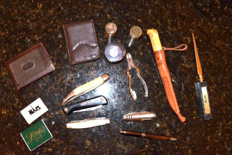 lot 143 image: Lot of misc. items Finland knife and case G...