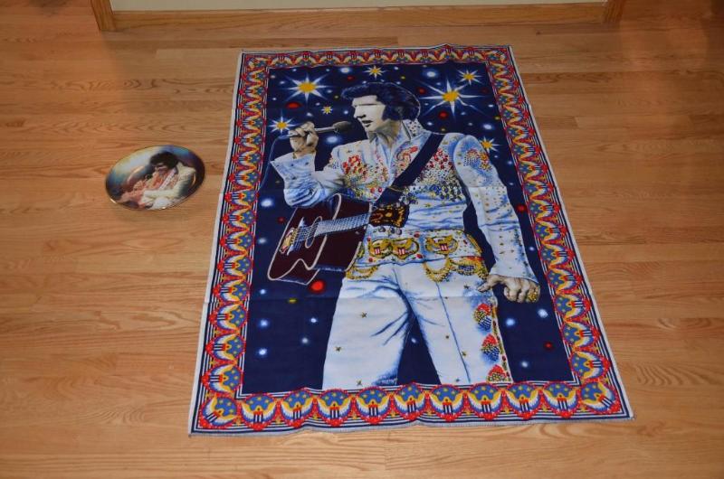lot 151 image: Elvis Memorabilia Elvis Remembered Plate (No...