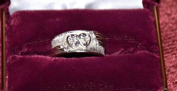 lot 2F image: 14k white gold diamond ring...