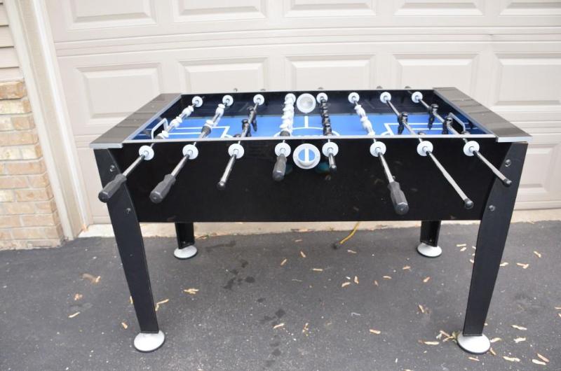 lot 4 image: Classic Sport Foosball Table....