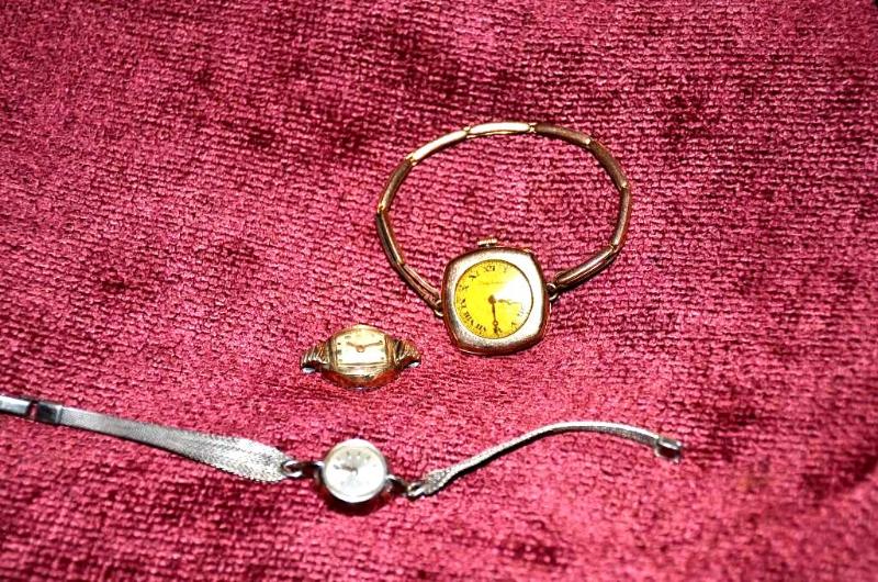 lot 4D image: 3 GOLD antique watches- not sure if they are ...