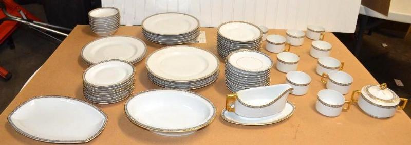 lot 97 image: Imperial matching cups and plates set 10 cup...