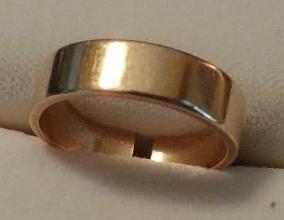 lot 153 image: 14k gold ring...