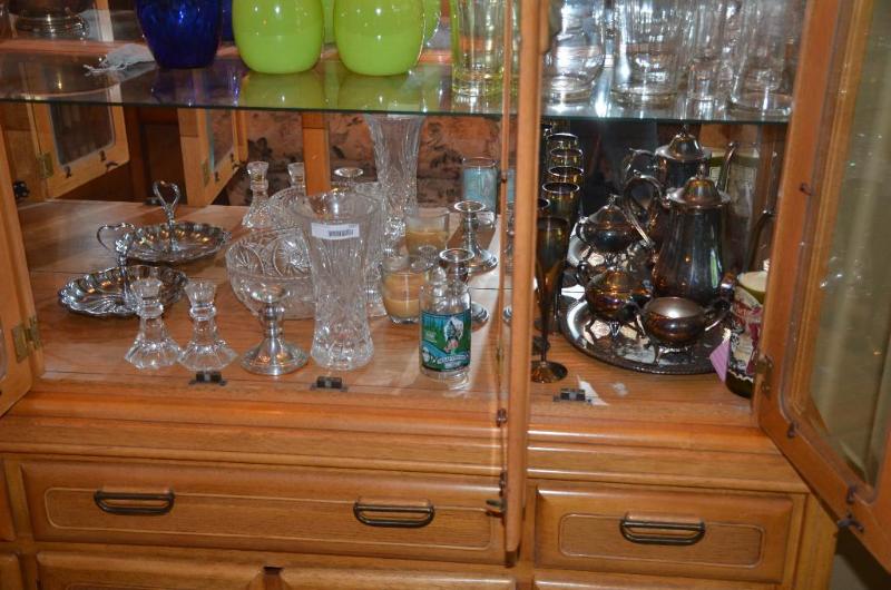 lot 160 image: WM Rogers silver plated tea set Kirk steiff ...