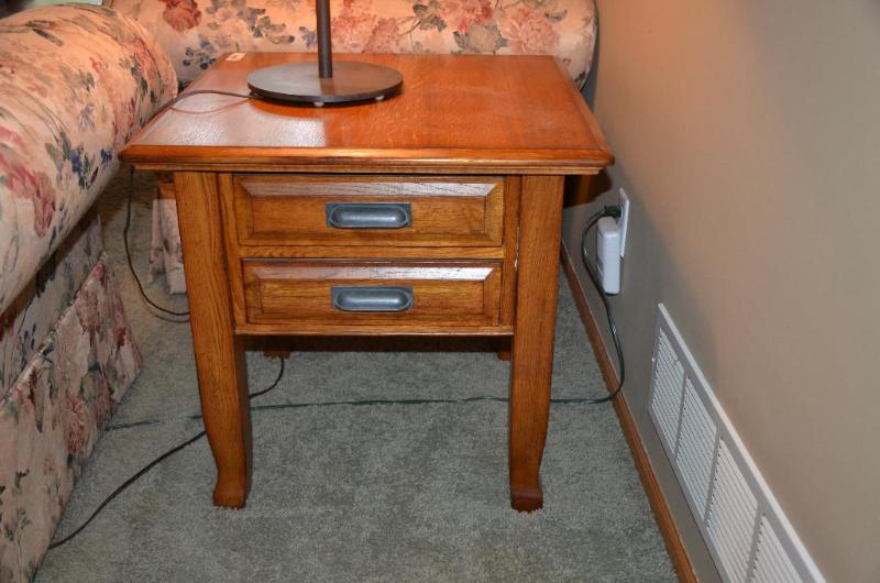 lot 165 image: Wood End table 24&quotx26&quotx26"...