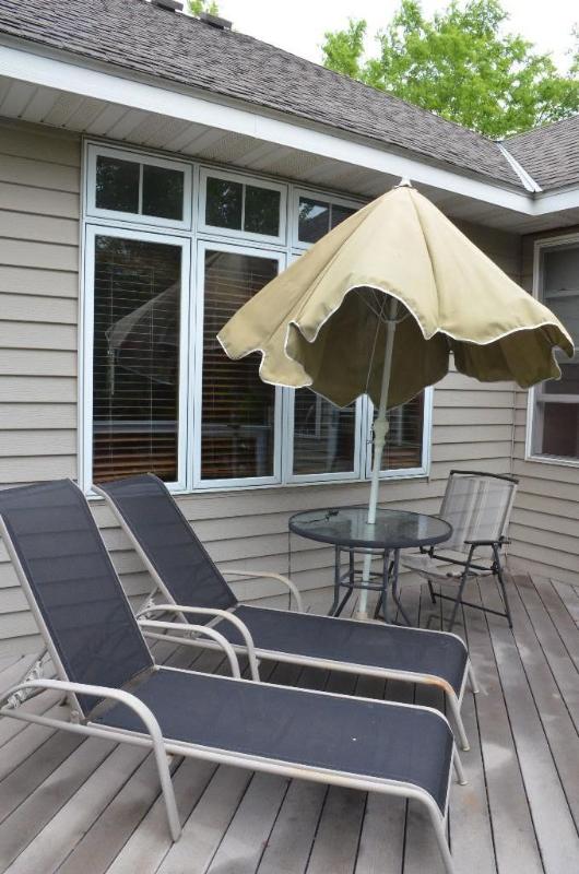 lot 174 image: Patio set with 2 reclining patio chairs( 77&q...