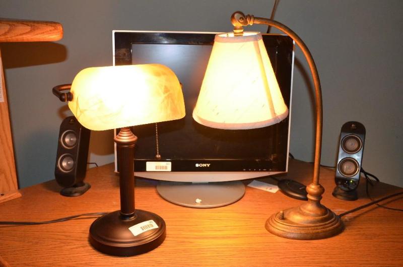 lot 182 image: 2 desk lamps - 15" & 20" tall....
