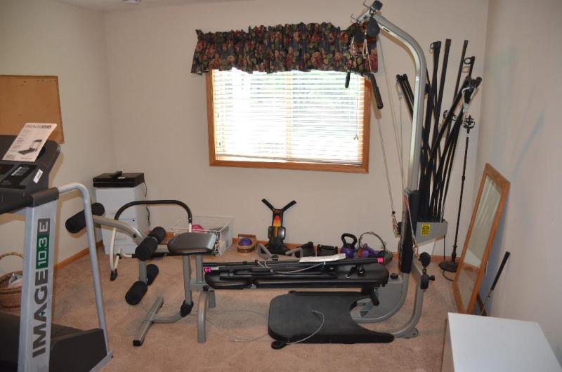 lot 214 image: Bow flex Ultimate fitness machine patent no. ...