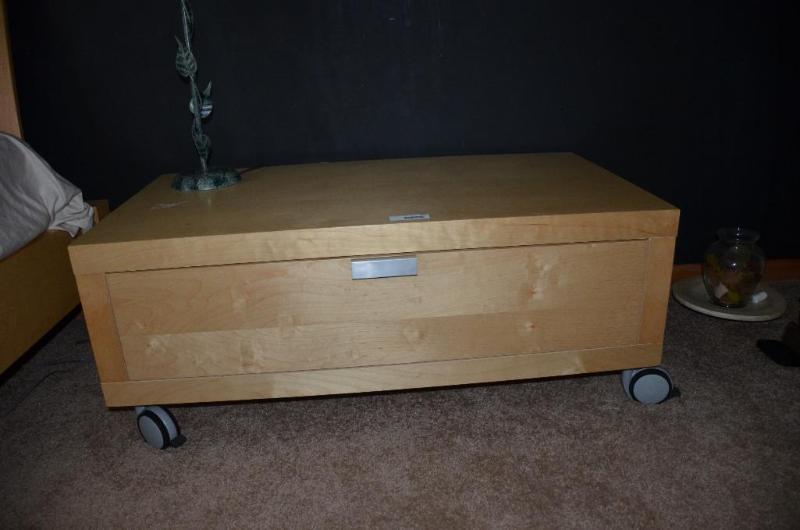 lot 223 image: Wood dresser on wheels 40x22x16". Matche...