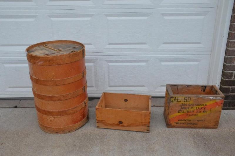 lot 228 image: Vintage bareel & 2 crates - Webbs better ...