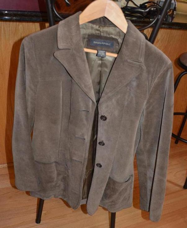lot 230 image: Banana Republic leather sued jacket size 8- t...