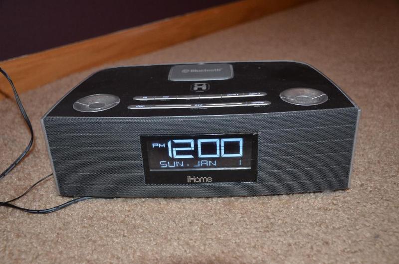 lot 273 image: ihome model iBT97 blue tooth stereo ,clock, s...