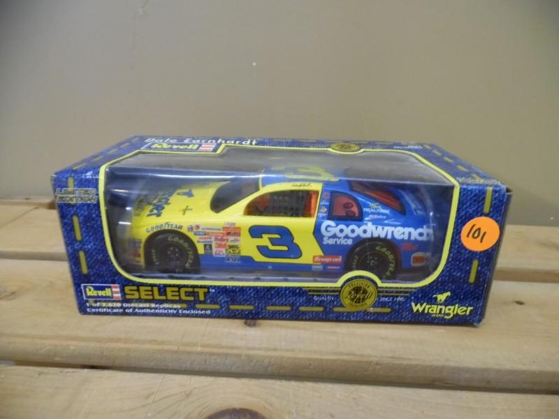 lot 101 image: Die-cast car