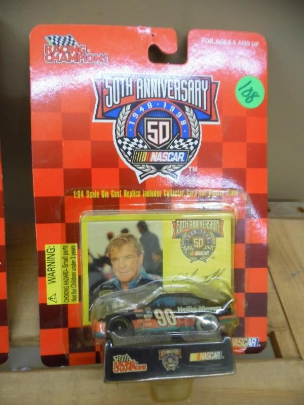 lot 108 image: Die-cast car
