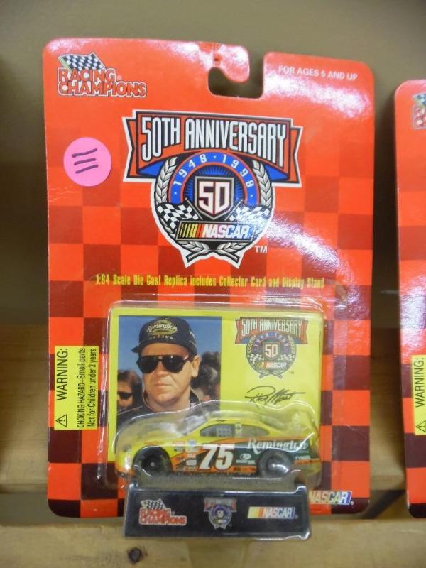 lot 111 image: Die-cast car