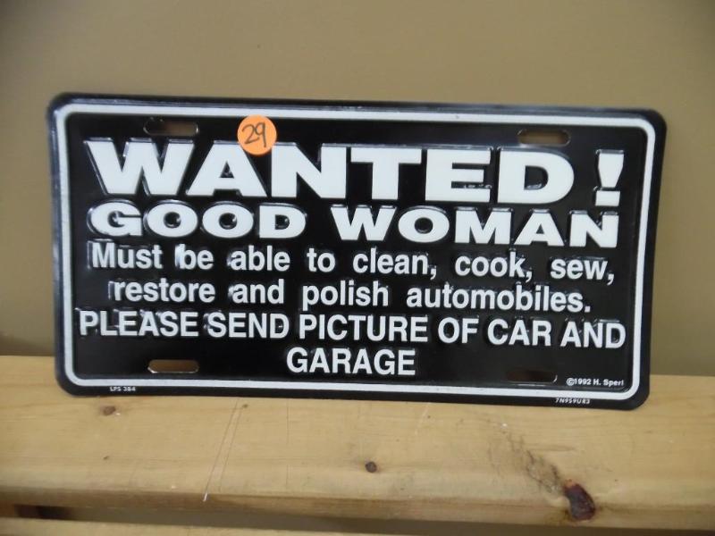 lot 29 image: Sign