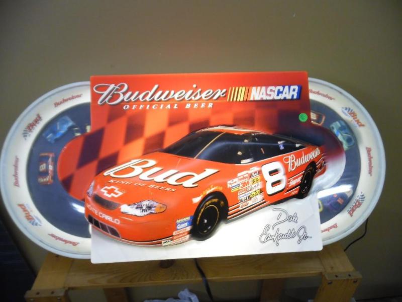 lot 5 image: Budweiser beer sign
