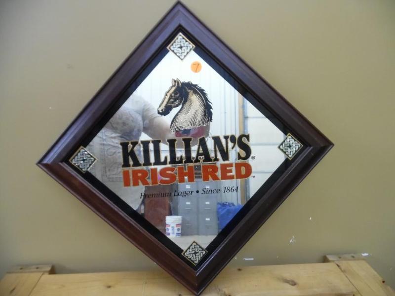 lot 7 image: Beer sign