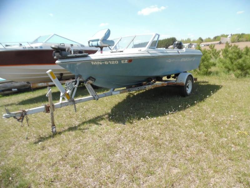 1986 Starcraft Boat