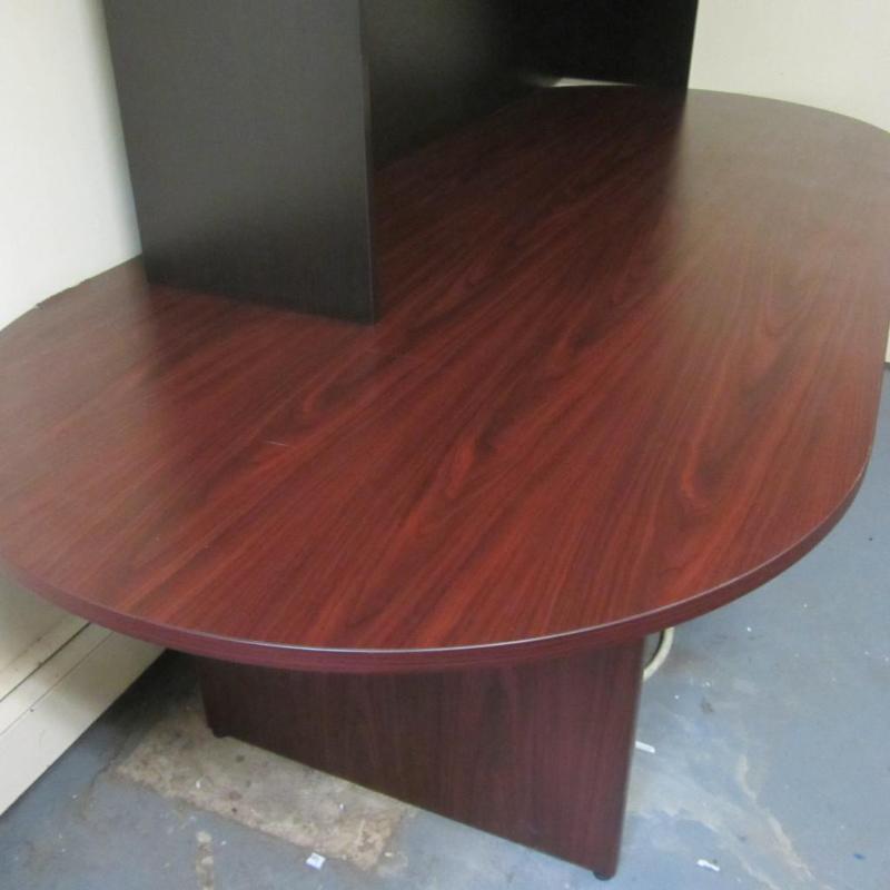lot 12 image: Conference Table
