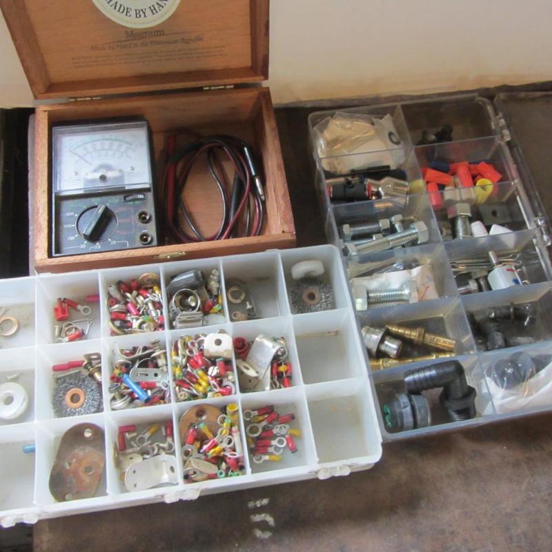 lot 125 image: Electrical Supplies, Ohm Meter