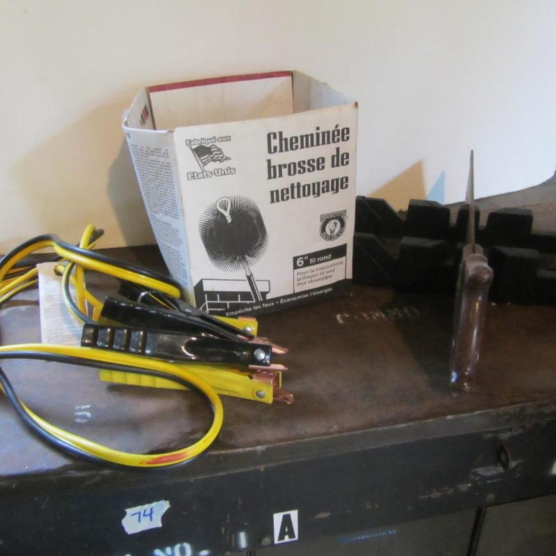 lot 135 image: Jumper Harness, Miter Saw