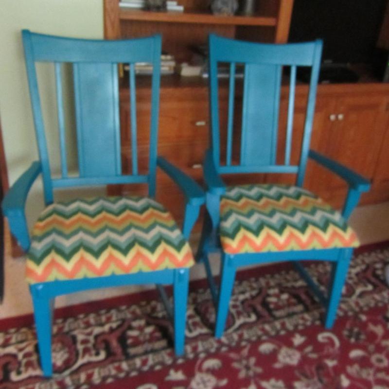 lot 14 image: Mission Style Arm Chairs