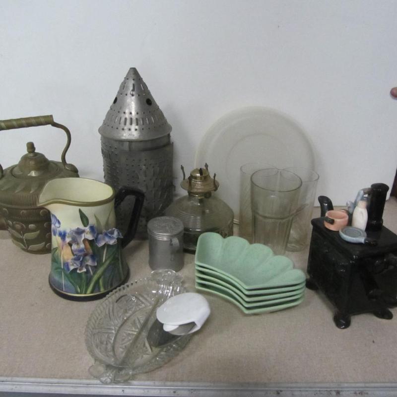 lot 38 image: Moroccan Brass, CA Relish
