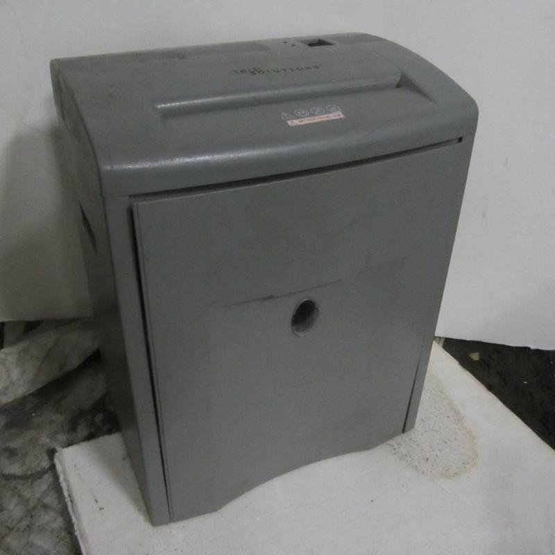 lot 45 image: Paper Shredder