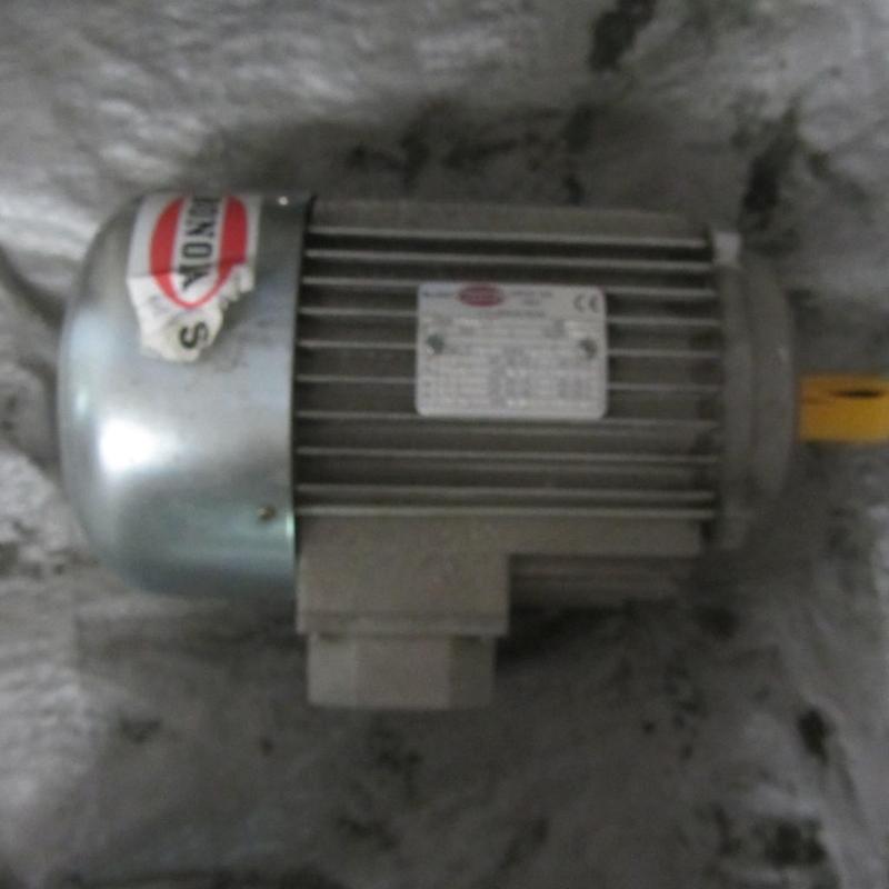 lot 57 image: Electric 3-phase Motor