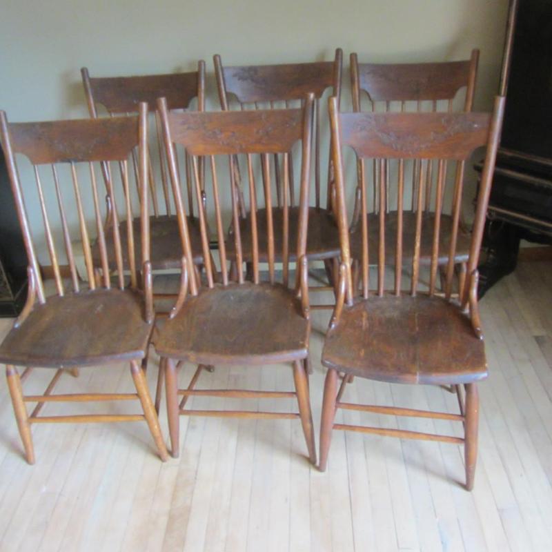 lot 6 image: Antique Pressback Chairs