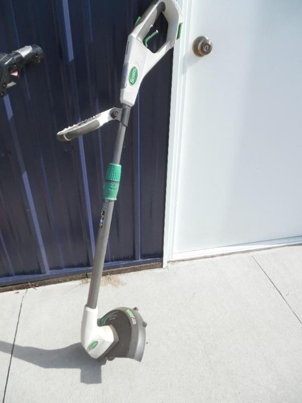 Grass trimmer